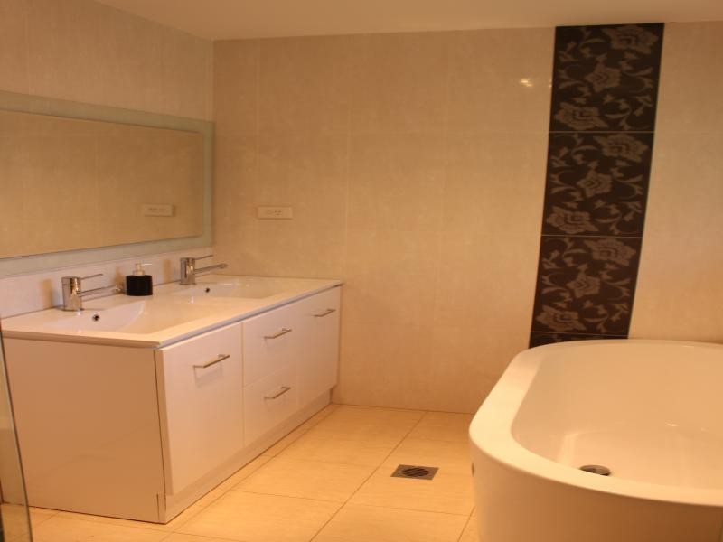 11 ROMA AV, Mount Pritchard NSW 2170