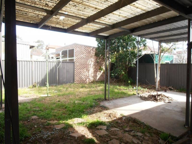 53  MAUD STREET, Fairfield West NSW 2165