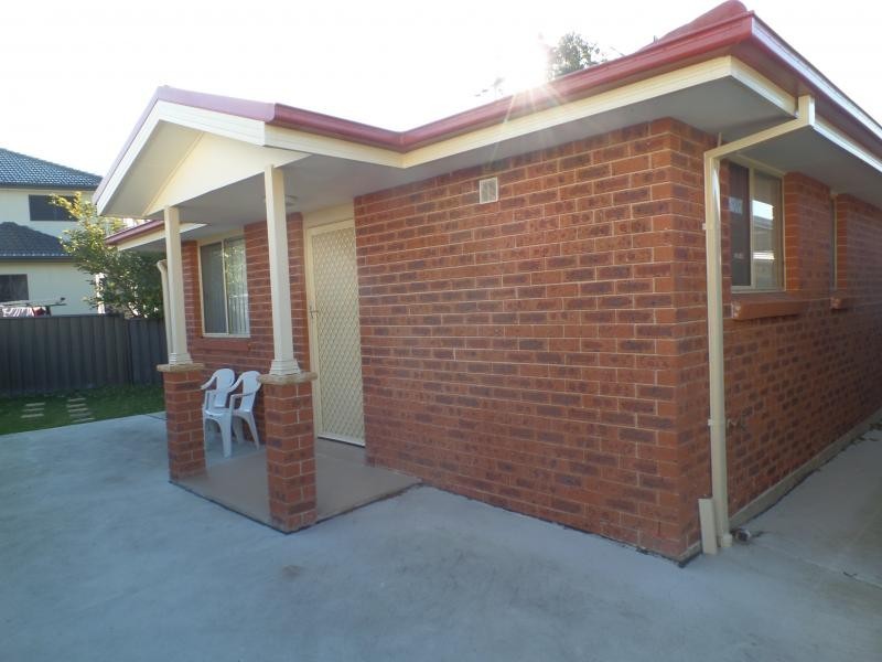 13A  ESPERANCE CRS, Wakeley NSW 2176