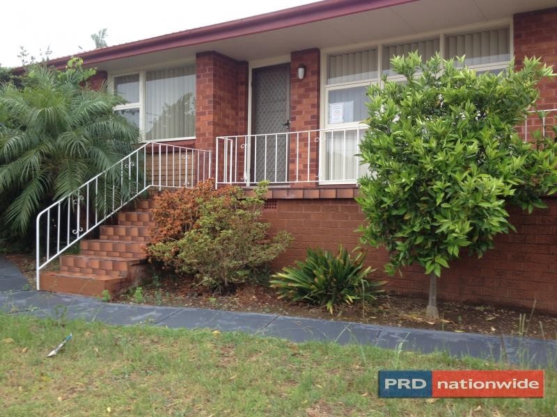 WARRUMBUNGLE STREET, Fairfield West NSW 2165