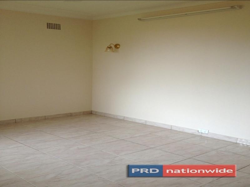 WARRUMBUNGLE STREET, Fairfield West NSW 2165