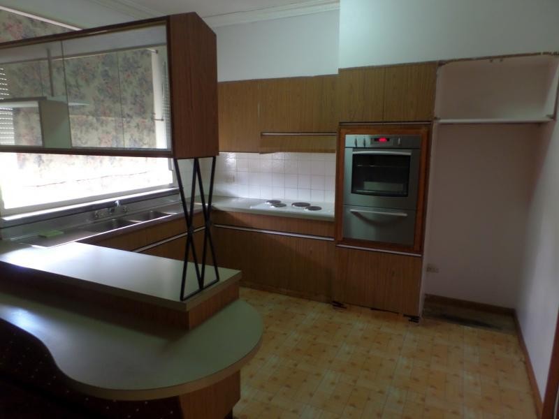 THE GROVE, Fairfield NSW 2165