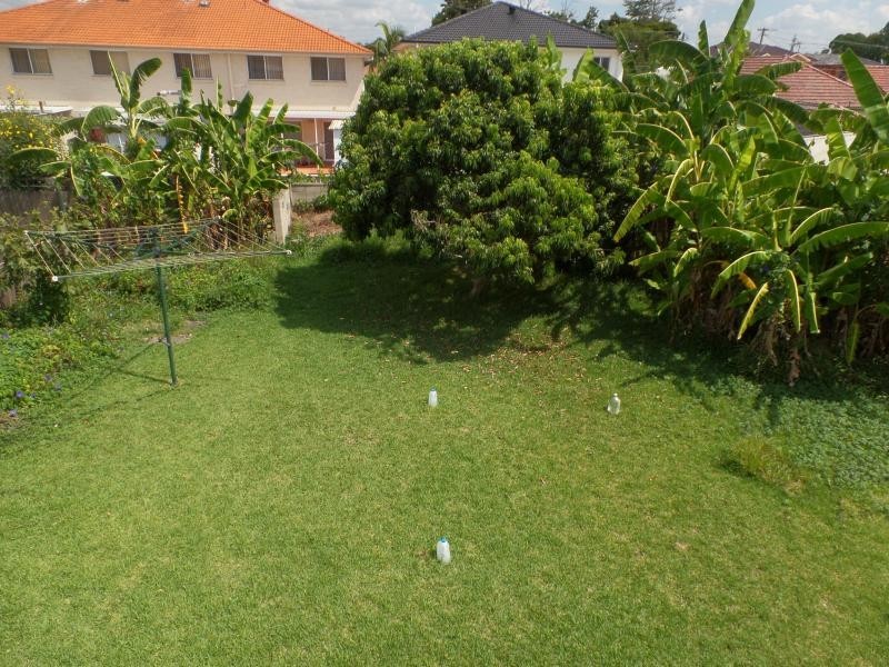 THE GROVE, Fairfield NSW 2165