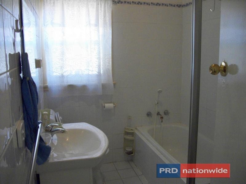 CARTELA CR, Smithfield NSW 2164