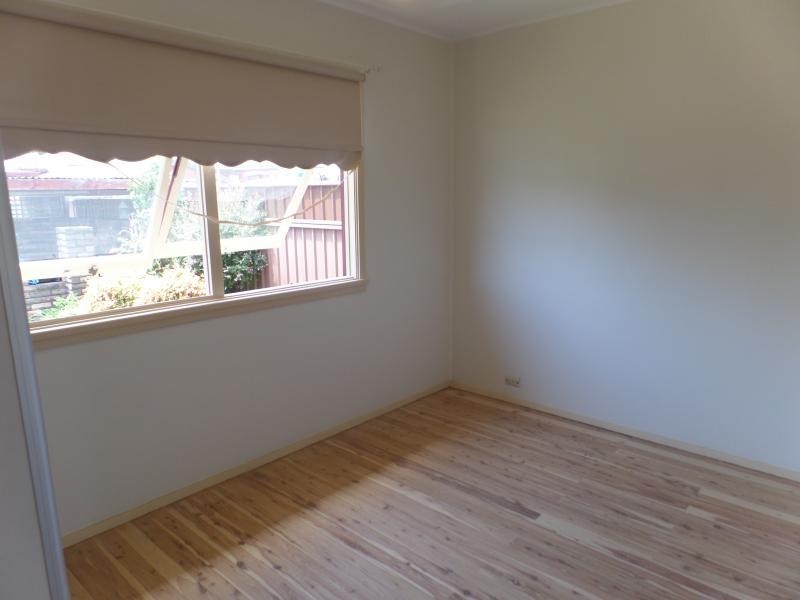 HAMERSLEY STREET, Fairfield West NSW 2165