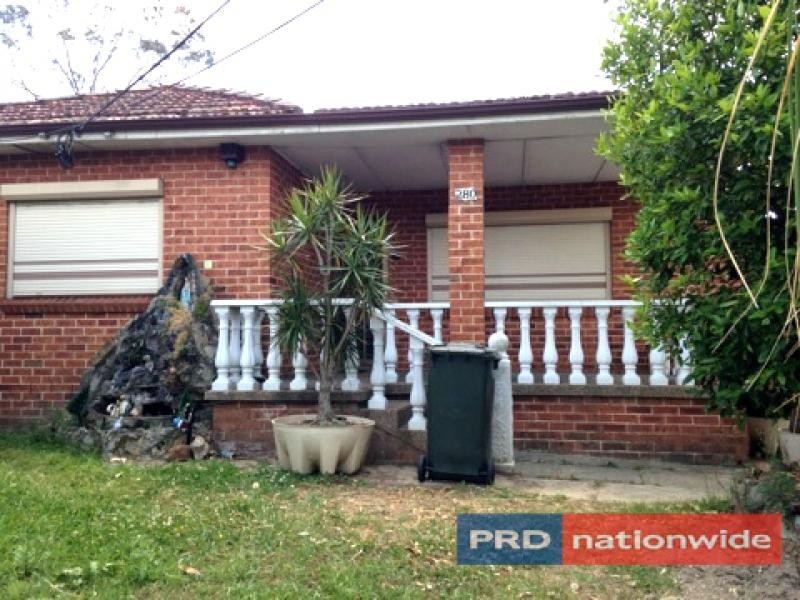 POLDING STREET, Smithfield NSW 2164