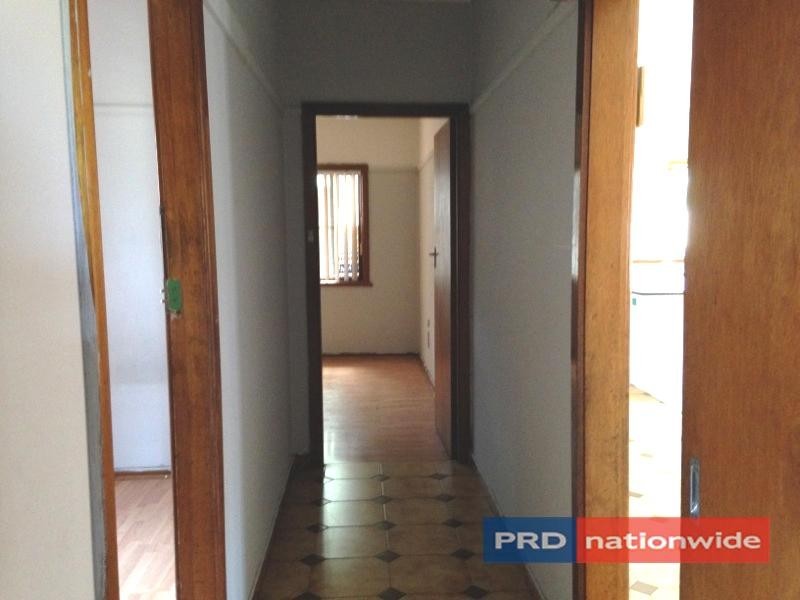 POLDING STREET, Smithfield NSW 2164