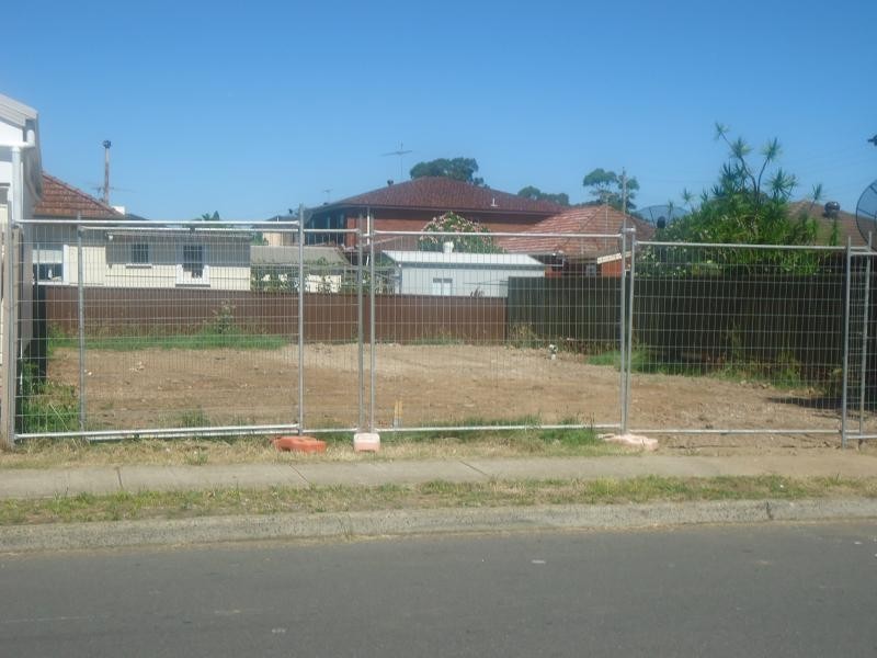 , Fairfield NSW 2165