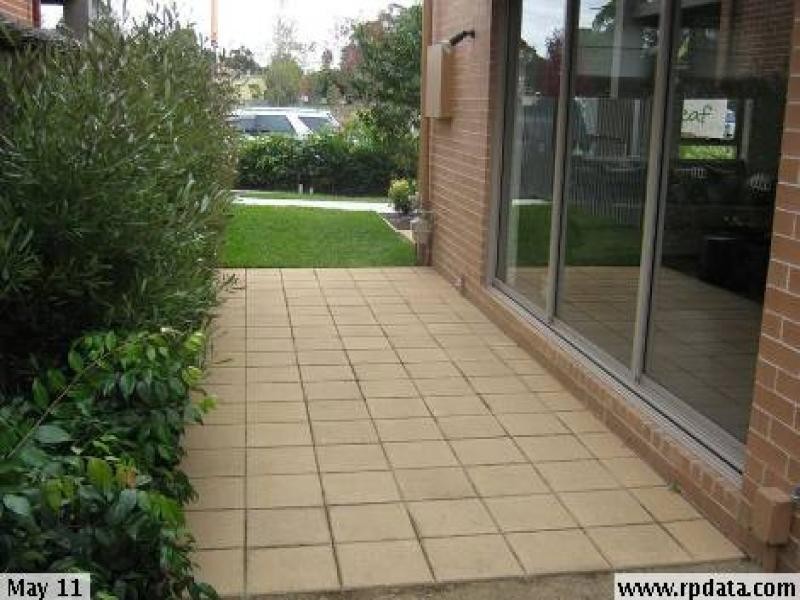 3  NEWLEAF PARADE, Bonnyrigg NSW 2177
