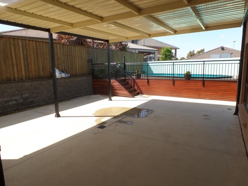 CADMAN AVE, West Hoxton NSW 2171