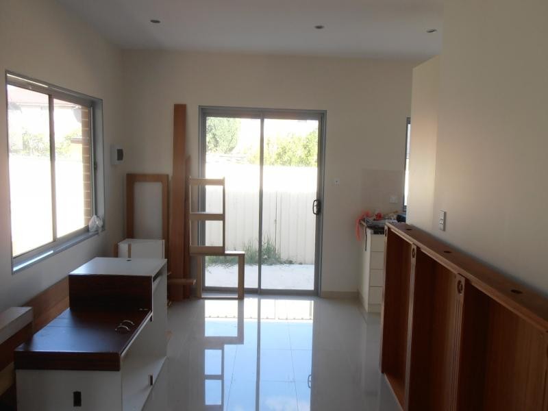 FRANCIS STREET, Fairfield NSW 2165