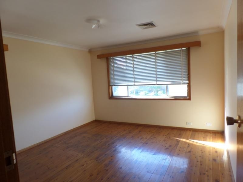 ORCHARD RD, Fairfield NSW 2165