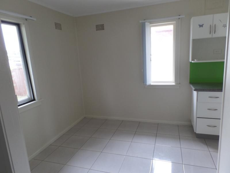 54 CHARTER ST, Sadleir NSW 2168