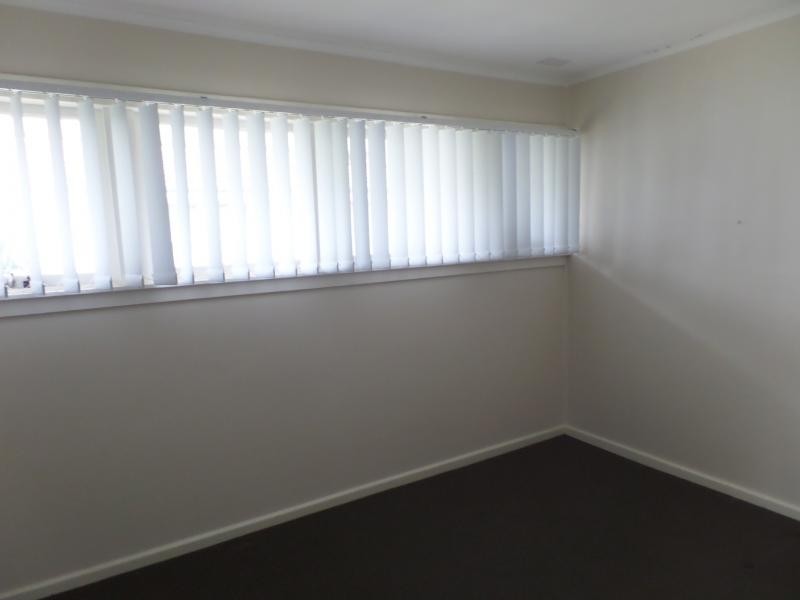 54 CHARTER ST, Sadleir NSW 2168