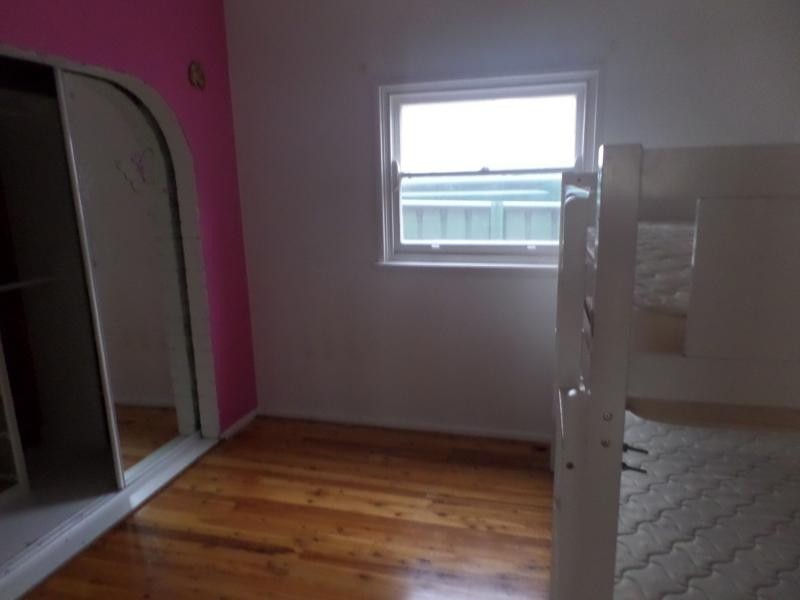 HENRY LAWSON DR, Georges Hall NSW 2198