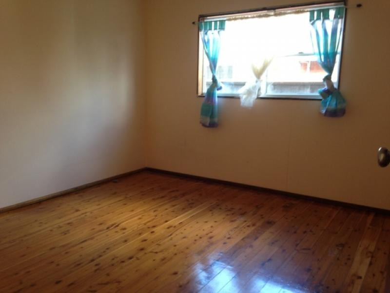 Fairfield West NSW 2165