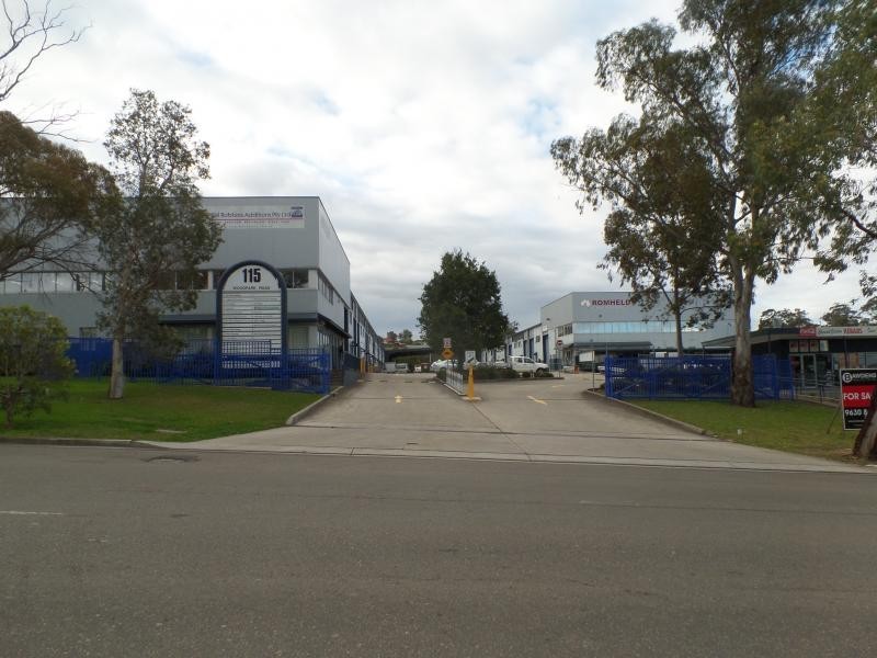 115 woodpark road, Wetherill Park NSW 2164