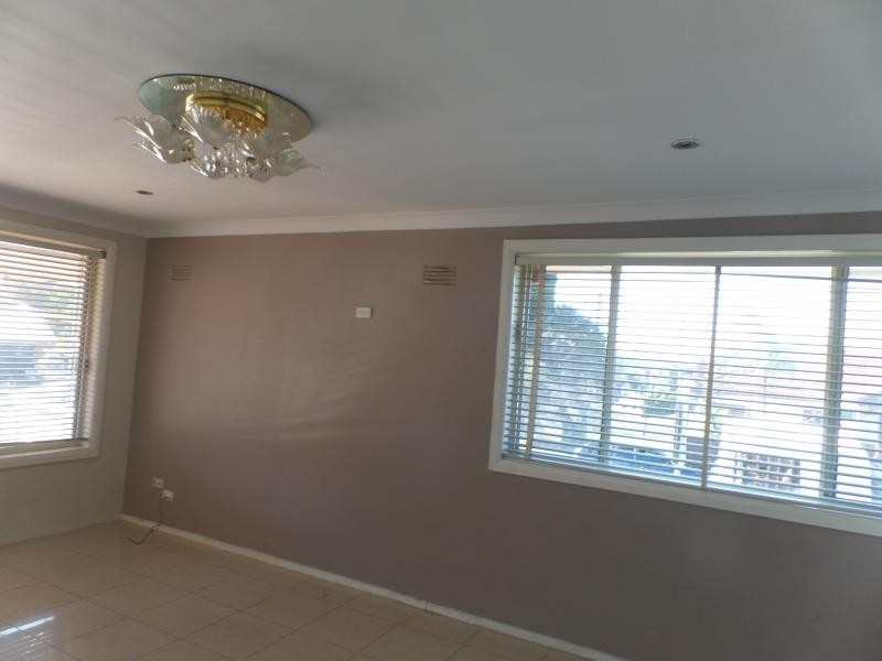 POLDING ST, Fairfield West NSW 2165