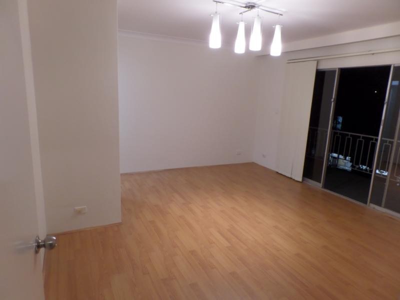 5/10 HENRIETTA ST, Waverley NSW 2024