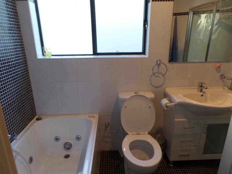 , Fairfield Heights NSW 2165