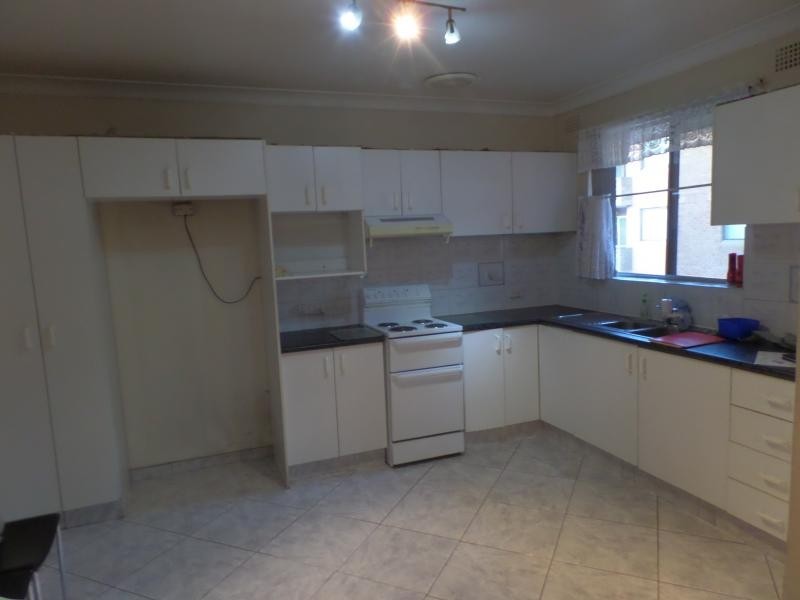 HARRIS ST, Fairfield NSW 2165