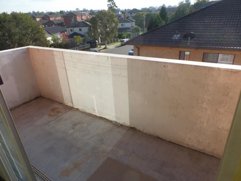 LACKEY ST, Fairfield NSW 2165