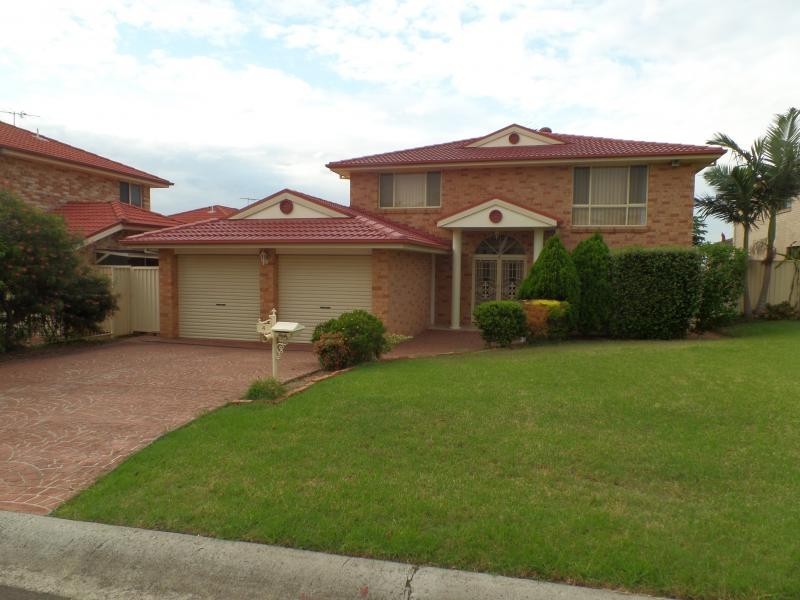 BRONTE CL, West Hoxton NSW 2171