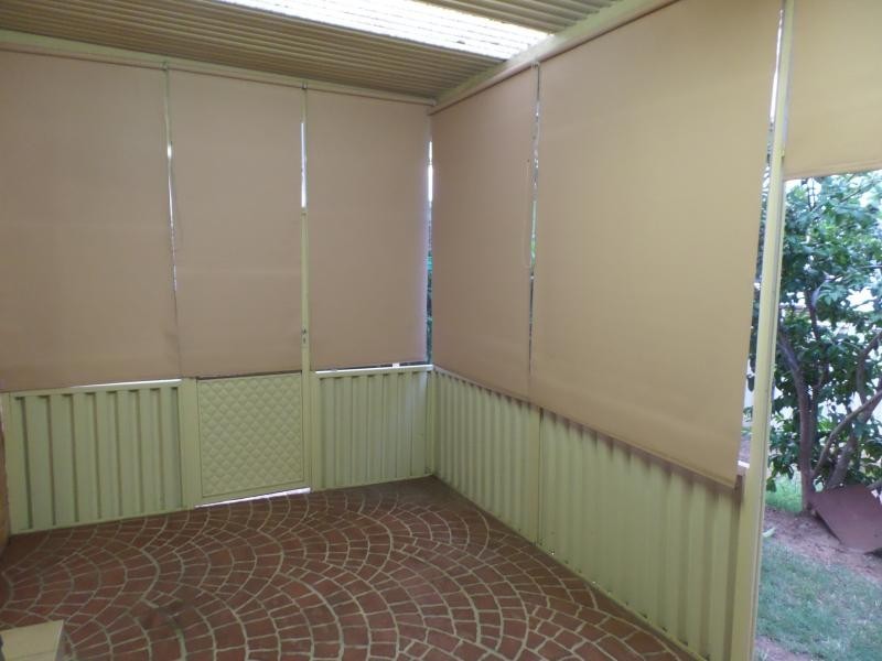 BRONTE CL, West Hoxton NSW 2171