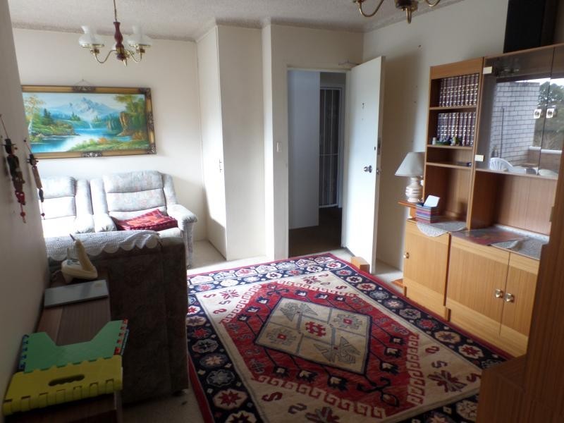 REMEMBRANCE AVE, Warwick Farm NSW 2170