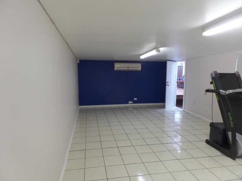 PARKER ST, Fairfield West NSW 2165