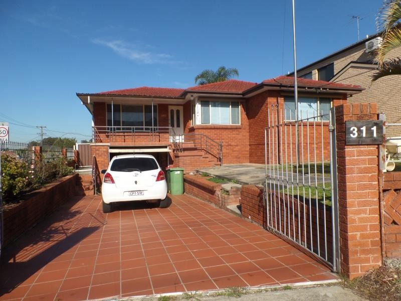 Polding st, Fairfield West NSW 2165