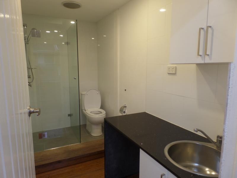 ST JOHNS ROAD, Cabramatta NSW 2166