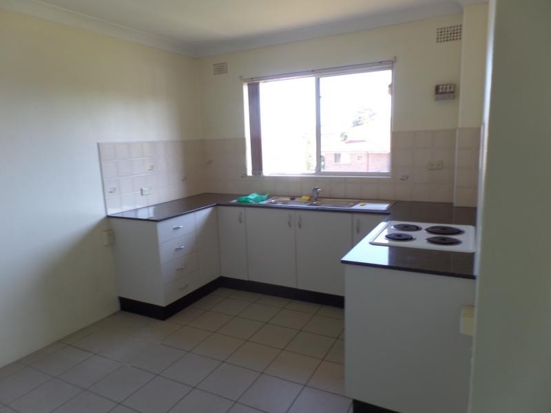 NELSON ST, Fairfield NSW 2165