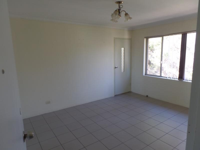 NELSON ST, Fairfield NSW 2165