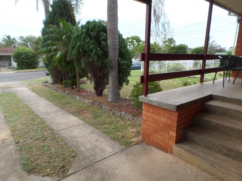 Phyllis Street, Minto NSW 2566