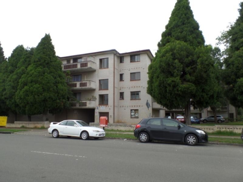412 THE HORSLEY DRIVE, Fairfield NSW 2165