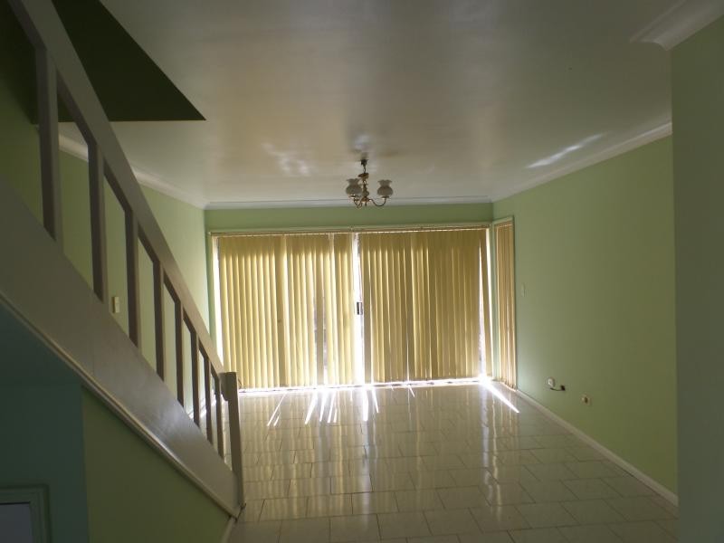 HARRIS STREET, Fairfield NSW 2165