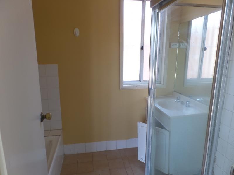 HARRIS STREET, Fairfield NSW 2165