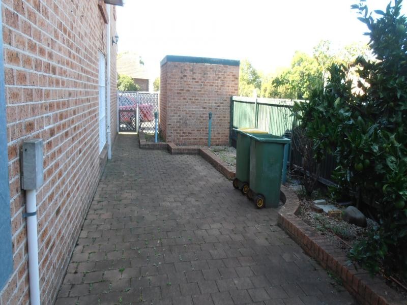 HARRIS STREET, Fairfield NSW 2165