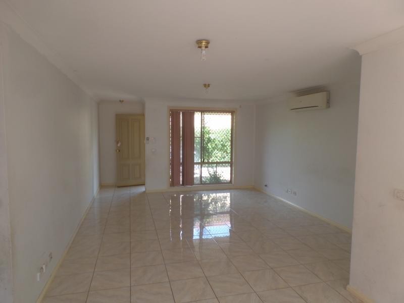 , Fairfield West NSW 2165