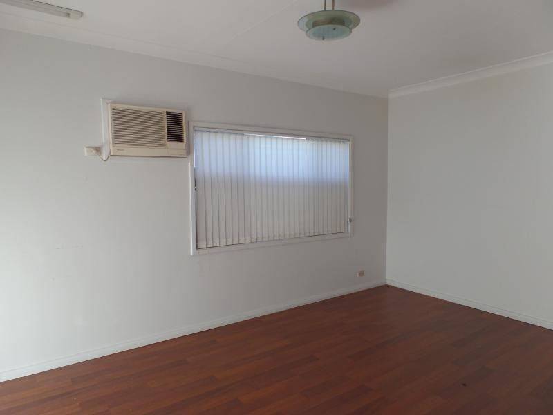 , Fairfield West NSW 2165