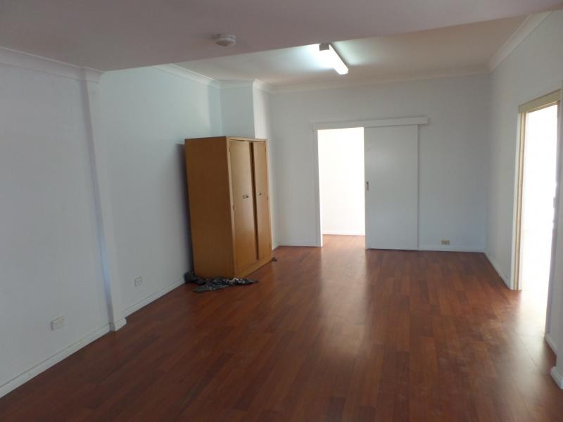 , Fairfield West NSW 2165
