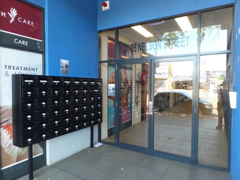 NELSON STREET, Fairfield NSW 2165