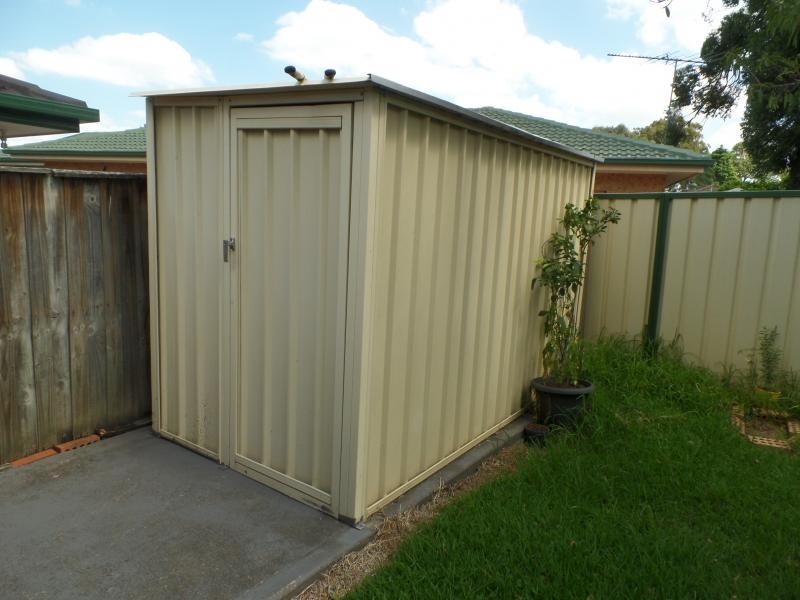 MALLACOOTA STREET, Wakeley NSW 2176