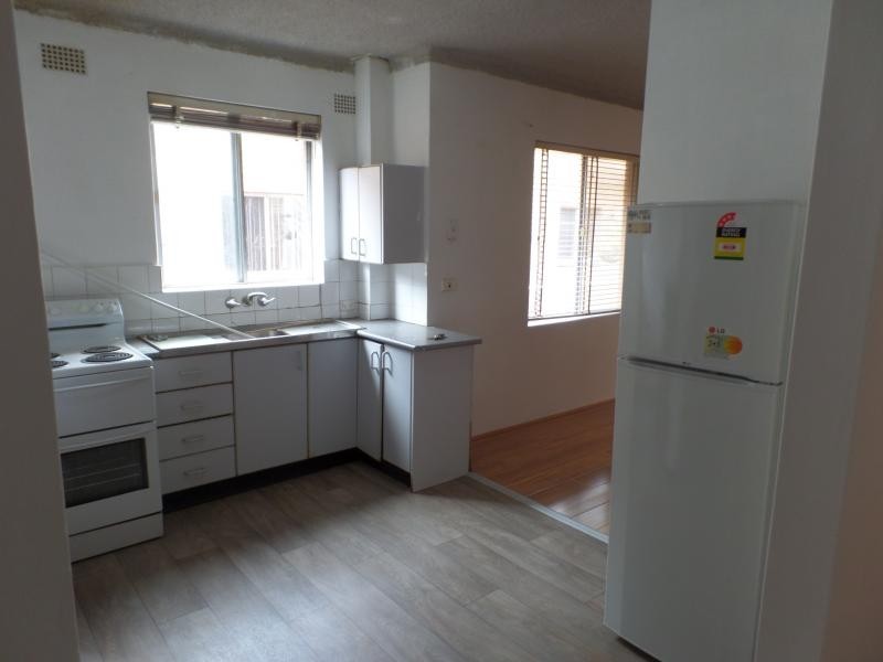 YORK ST, Fairfield NSW 2165