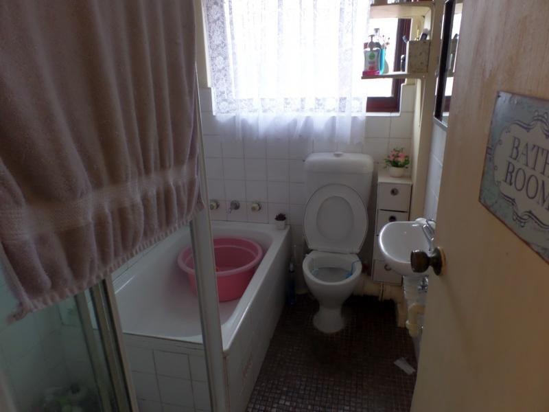 HARDY STREET, Fairfield NSW 2165