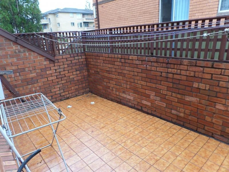 HARDY STREET, Fairfield NSW 2165