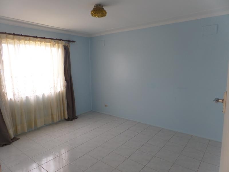 1 LAWFORD STREET, Fairfield West NSW 2165