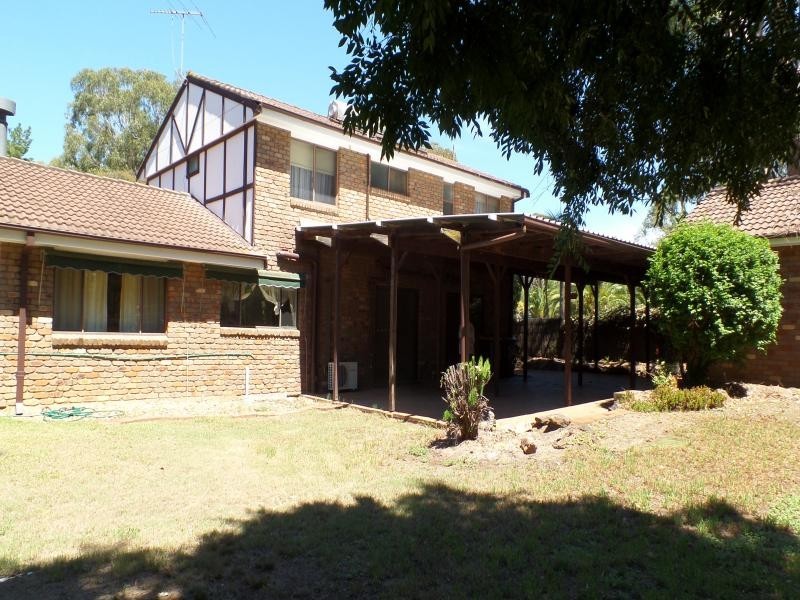 GOODSIR CLOSE, Rossmore NSW 2557
