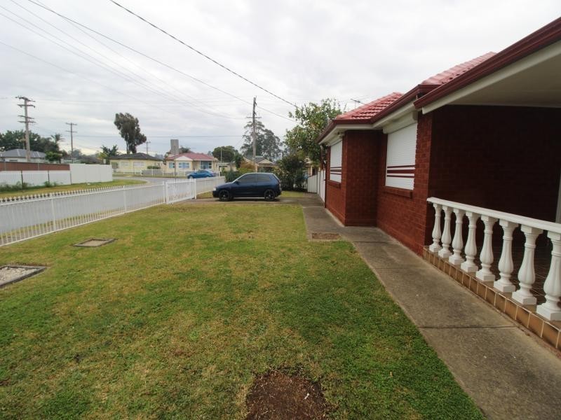 , Fairfield West NSW 2165
